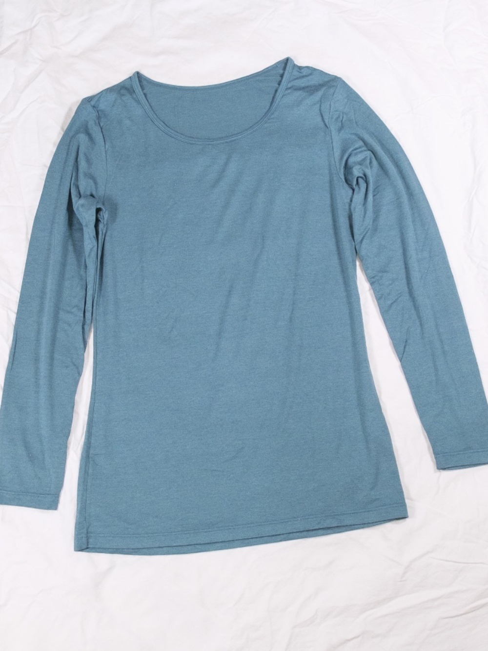 Lot of 2 Uniqlo Heattech Long Sleeve Tops JP L